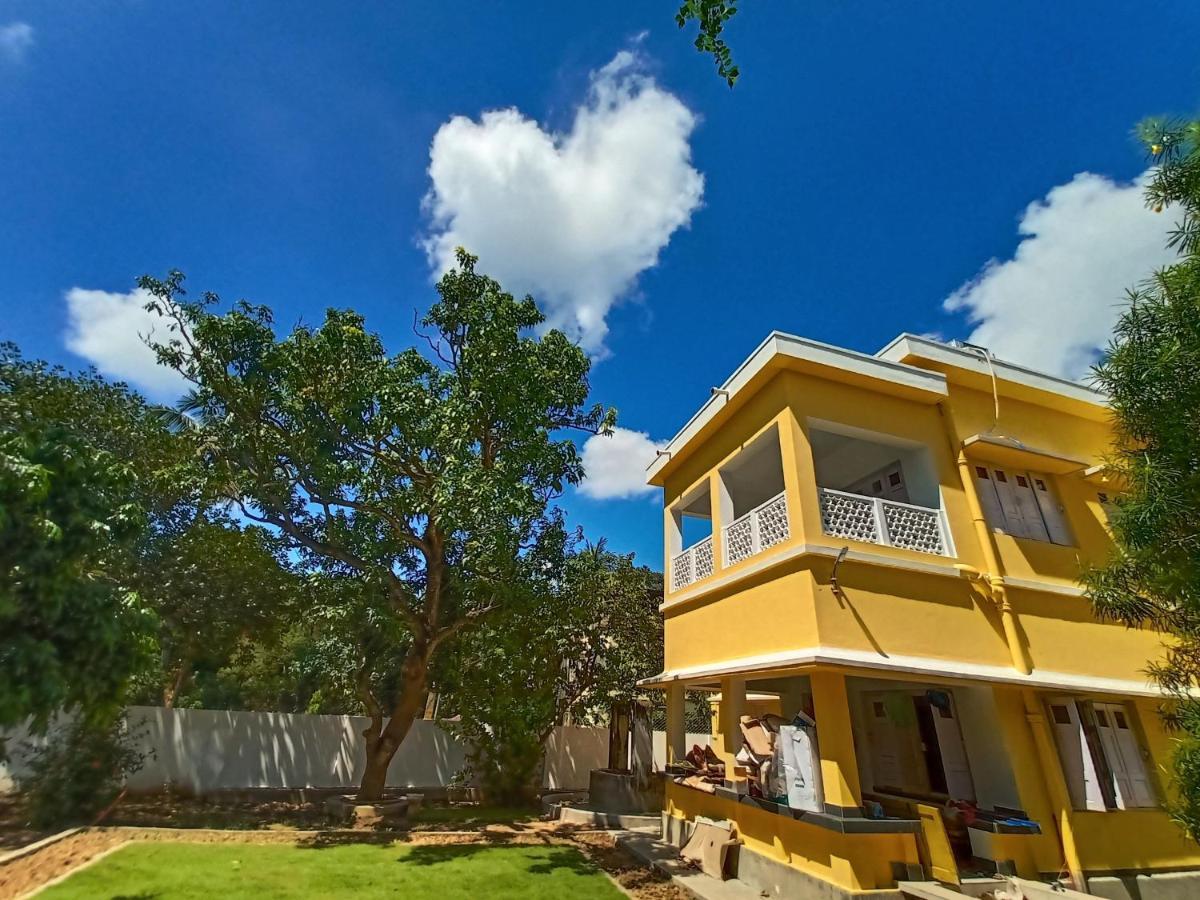 Parul - Elegant Heritage Home At The Heart Of Shantiniketan Екстериор снимка