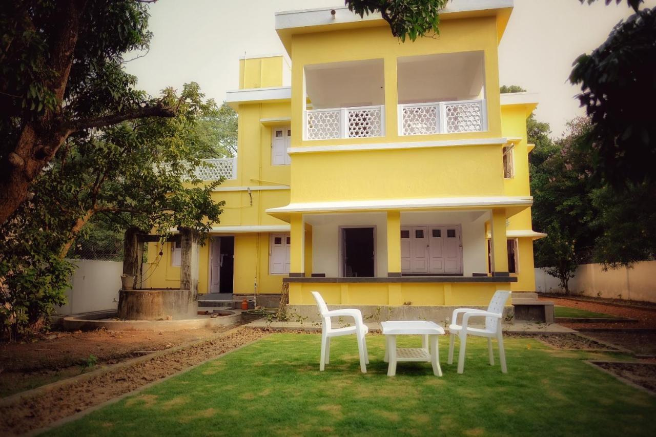 Parul - Elegant Heritage Home At The Heart Of Shantiniketan Екстериор снимка